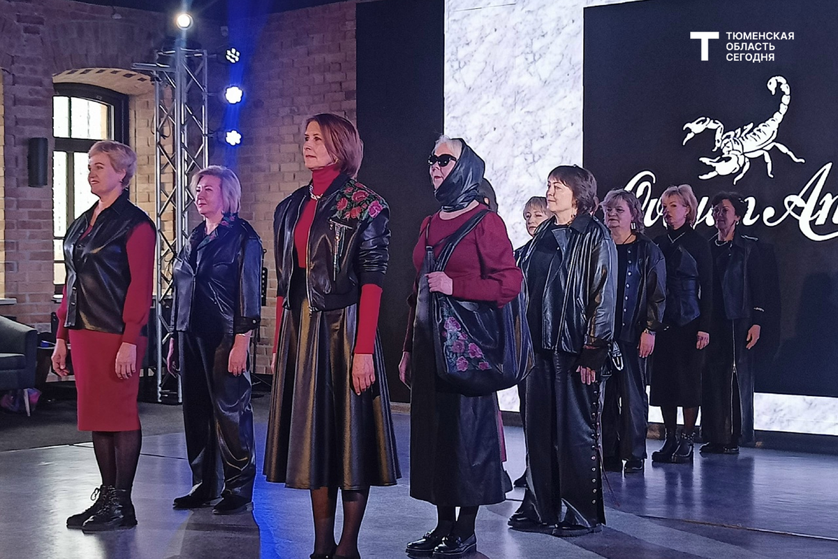 Стильные образы – кожа и узоры тюменского ковра
|| Фото Ирины ТУНГУСОВОЙ