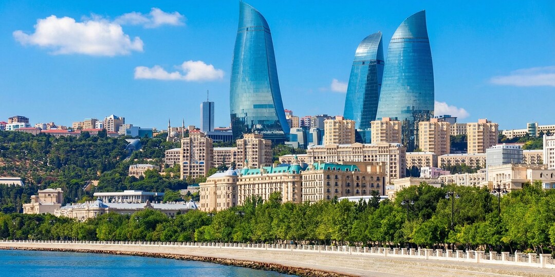 Баку в мае – погода, температура воды и что посмотреть