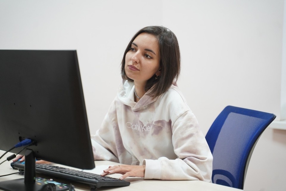    12% опрошенных тратят на работу меньше половины смены Светлана МАКОВЕЕВА