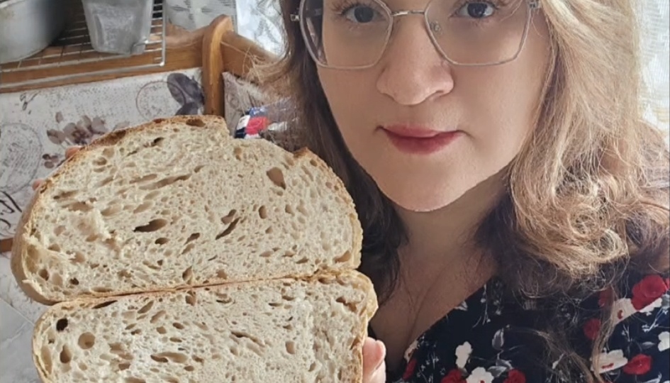 Дрожжевое тесто: секреты идеальной выпечки — от опары до охлаждения.