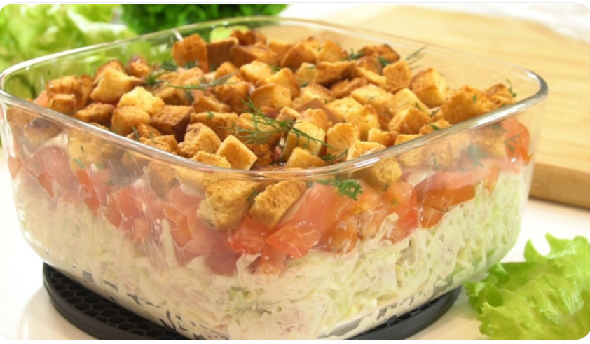 Салат "Трофей"— идеальное сочетание сочности, хруста и легкой остроты...