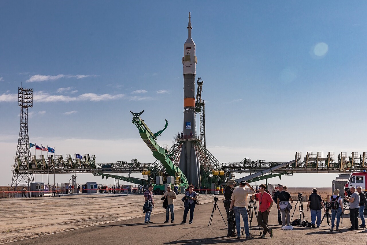 На космодроме "Байконур". Источник фото: Ninaras, CC BY 4.0 <https://creativecommons.org/licenses/by/4.0>, via Wikimedia Commons