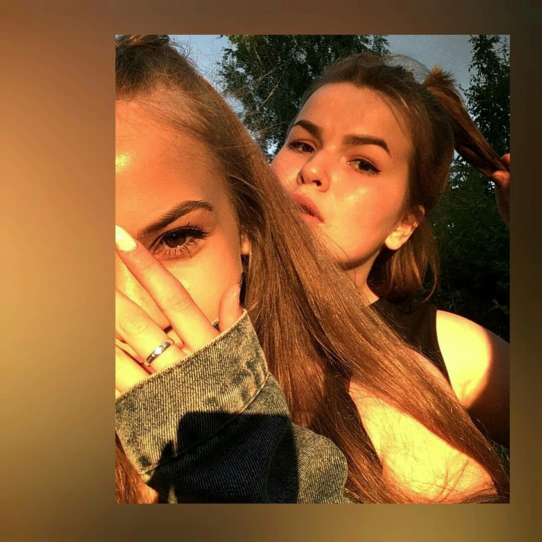 Виолетта Веннман (слева)