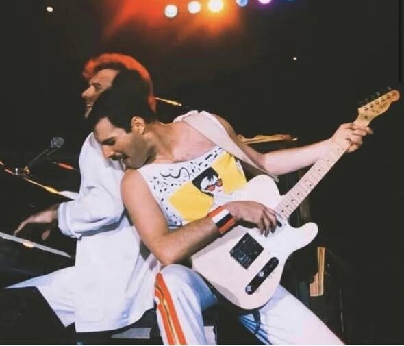 С Фредди Меркьюри