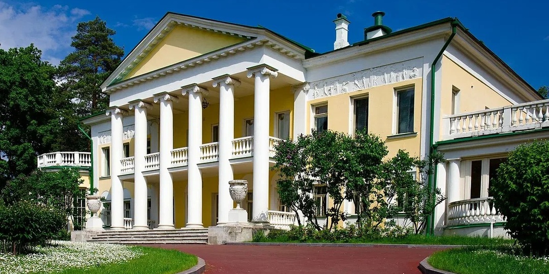 Усадьба Горки как зеркало нашей истории