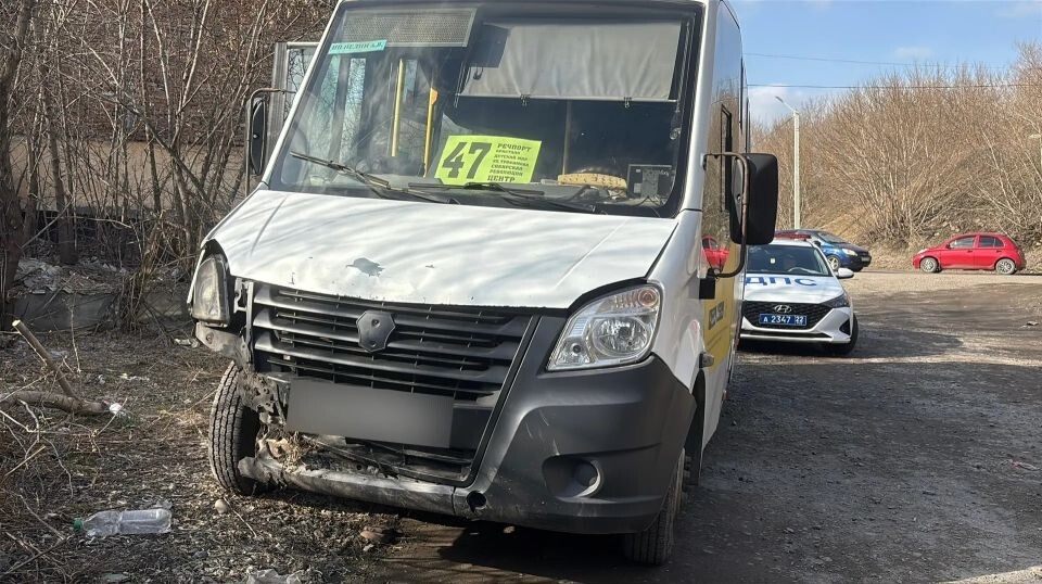     ДТП с маршруткой в Бийске. Источник: Госавтоинспекция Бийска