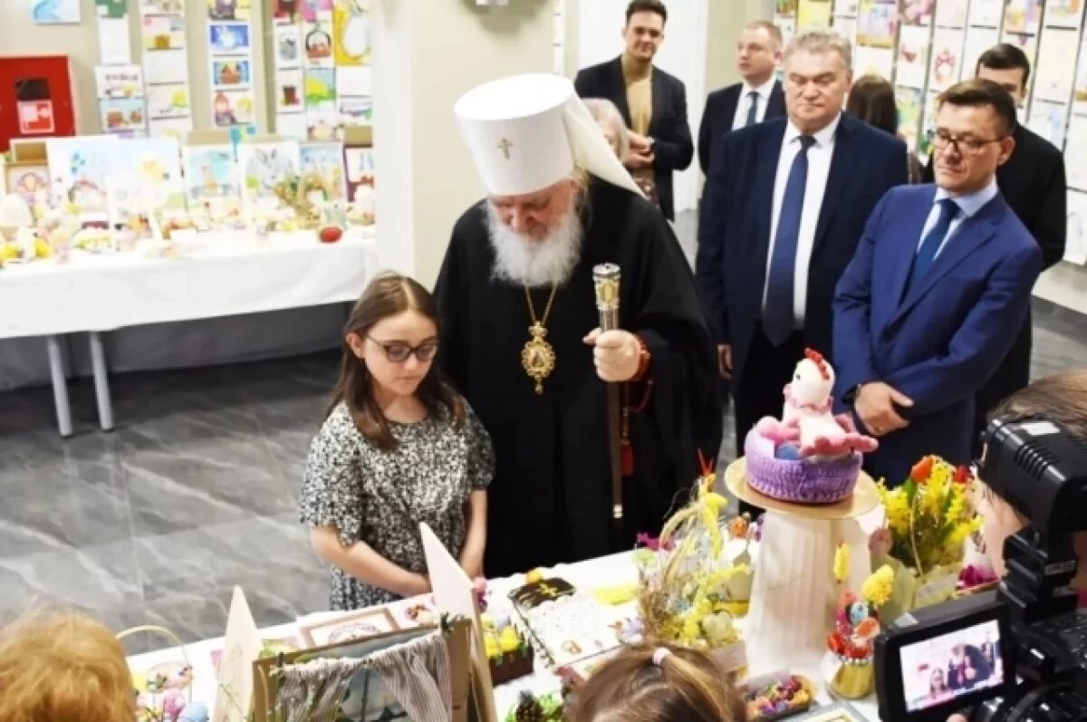    В калужском ТЮЗе открылась выставка детского творчества