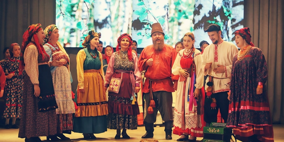 Аутентичный фольклор или «бабушкина» манера: разбираемся в традициях народного пения