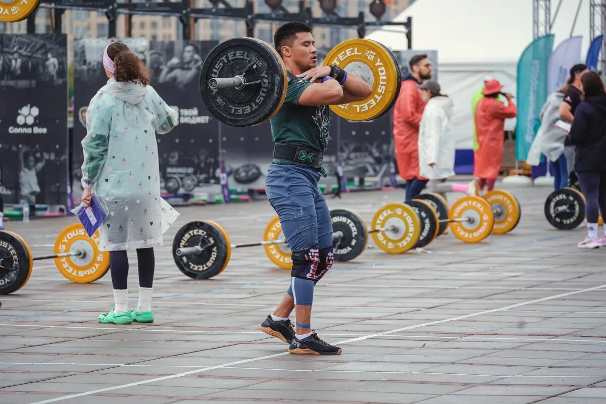    Большинство жителей Тюменской области регулярно занимаются спортом
