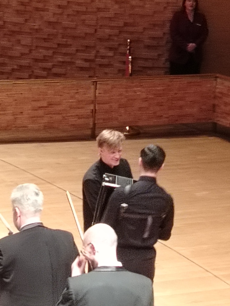 Ю.Демидович и А.Тедеев