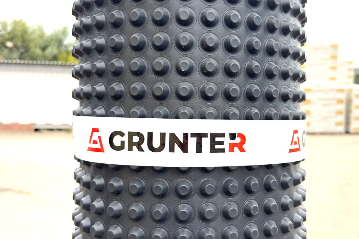 Профилированная мембрана GRUNTER для отмостки