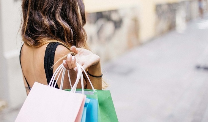    Иностранные бренды покидают российские ТЦ на фоне давления маркетплейсов