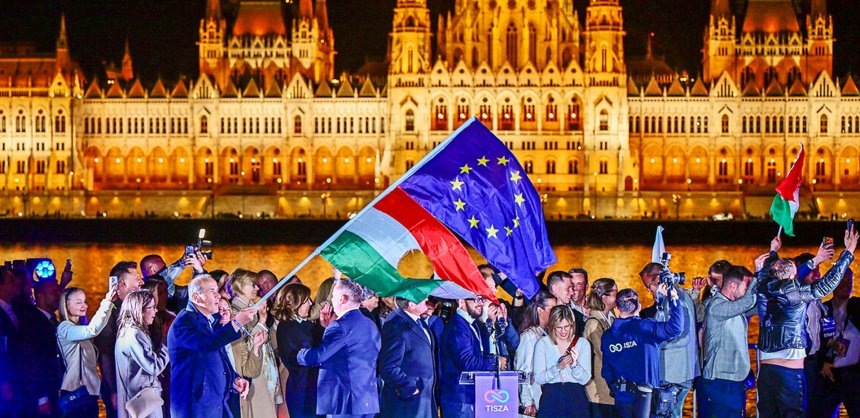 Празднование победы партии "Тиса" в Венгрии, апрель 2026.