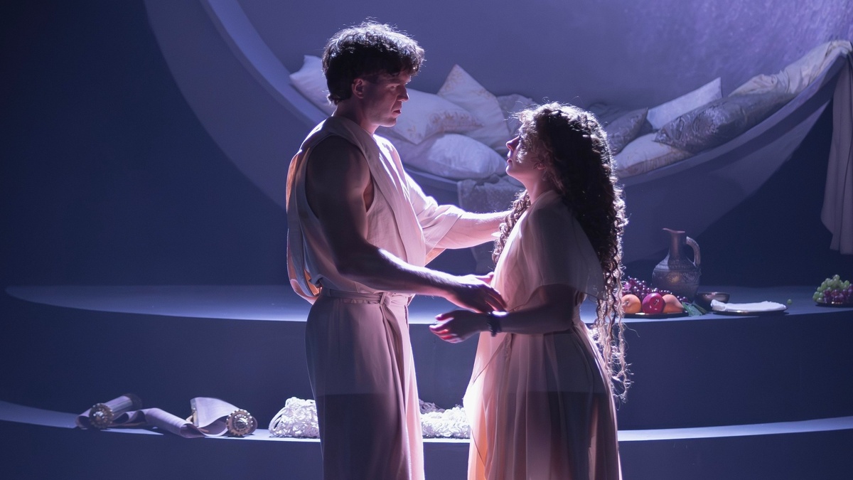    В Сургуте поставили спектакль по пьесе донецкого драматурга