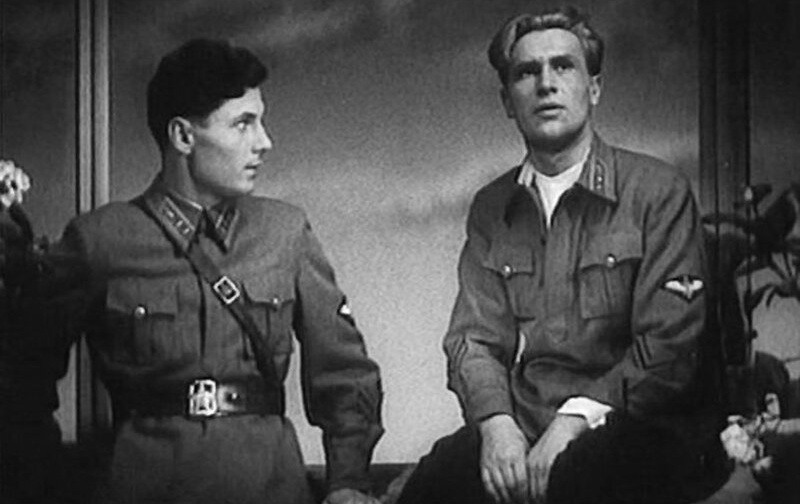 Кадр из фильма "Истребители" (1939 г)