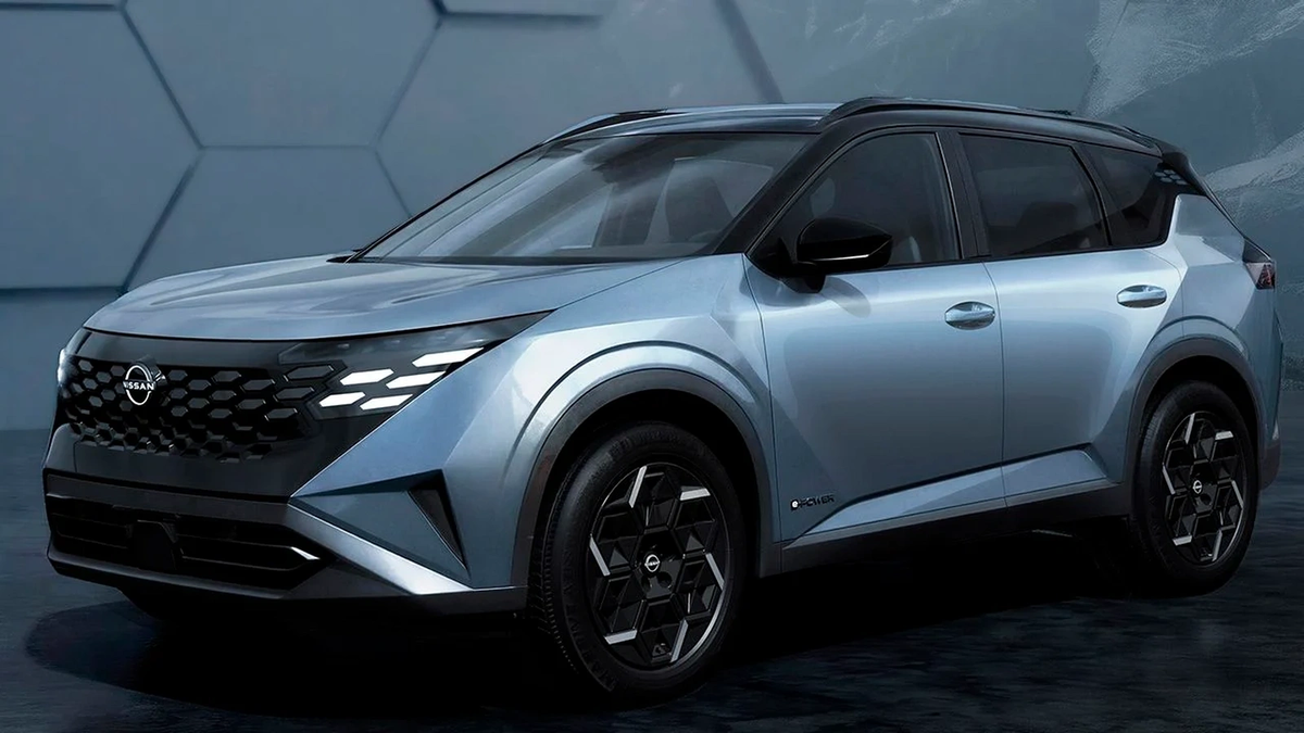    Nissan X-Trail лишился фирменной V-образной металлической вставки