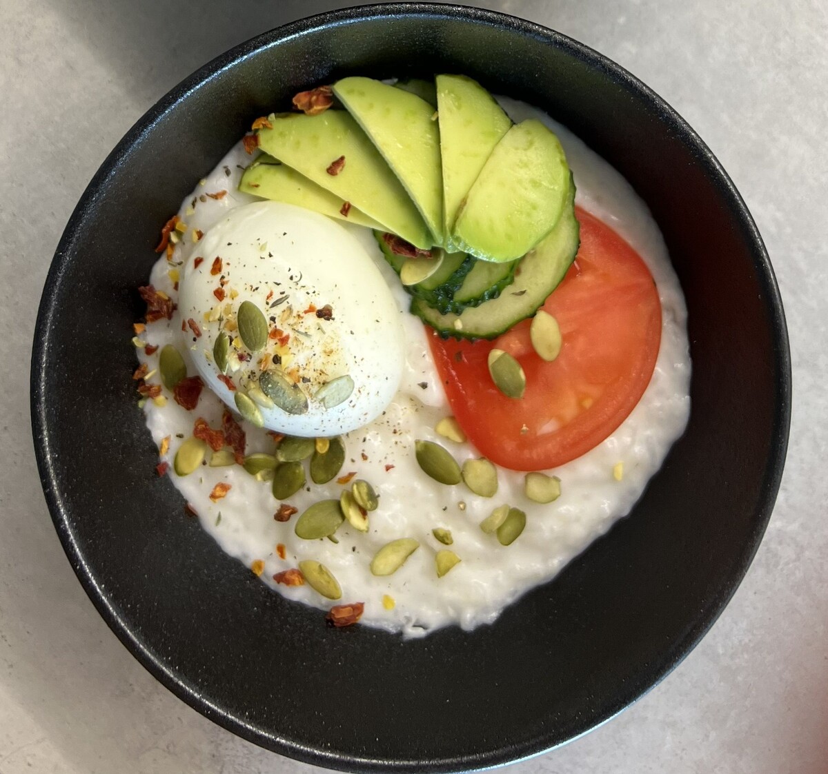 а это уже не просто каша, это блюдо возвышенной кухни, за котрое с вас в ресторане поросят удивительно много.