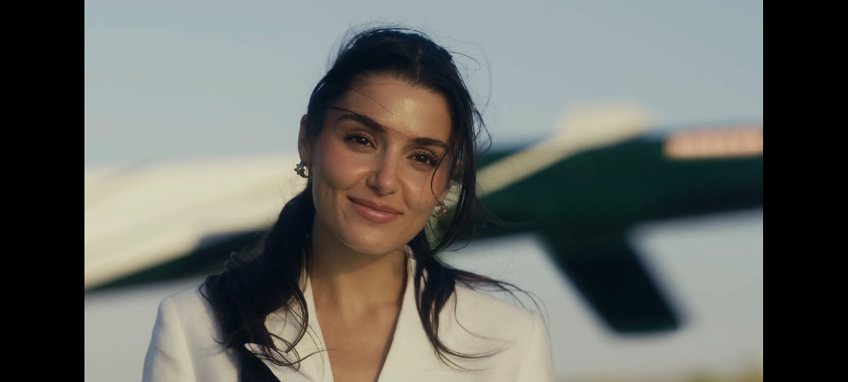 Кадр из сериала "Любовь и слезы"