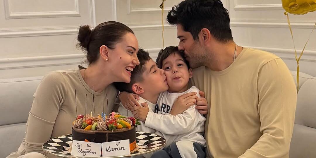 Вот это нежность! Бурак Озчивит поделился трогательным фото с семьей