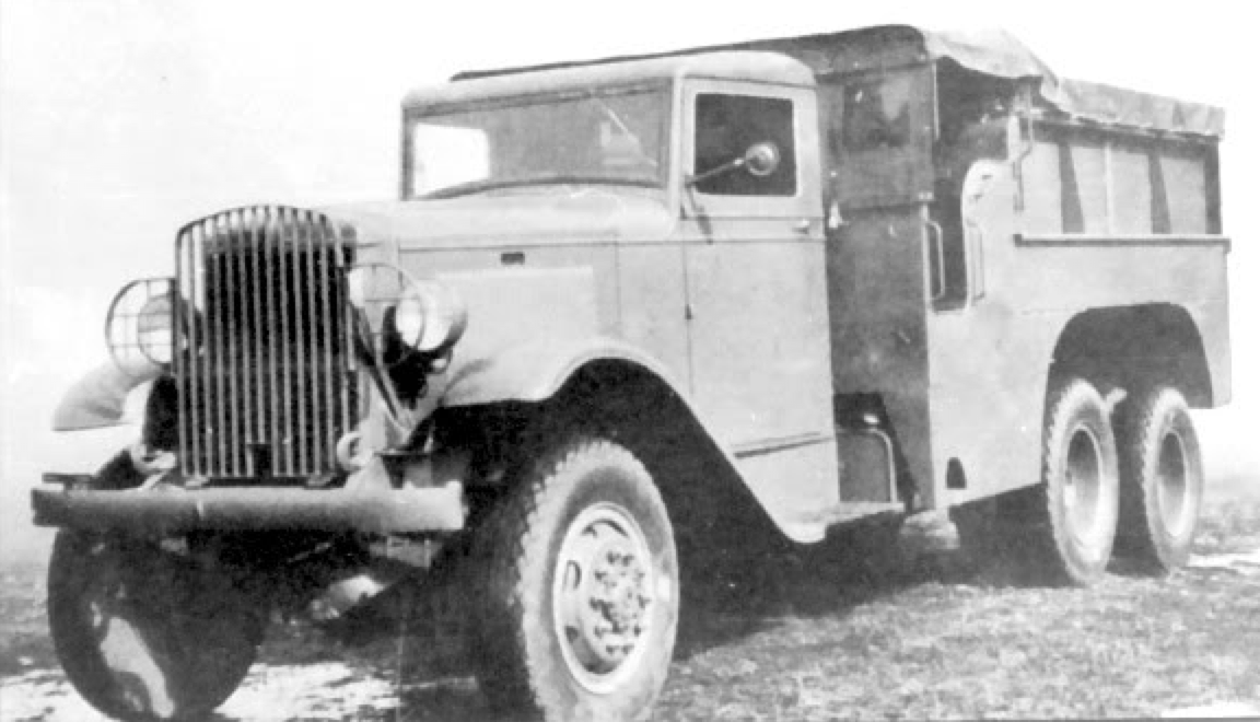 Классический полноприводный грузовик Marmon-Herrington 1940-х или 50-х годов