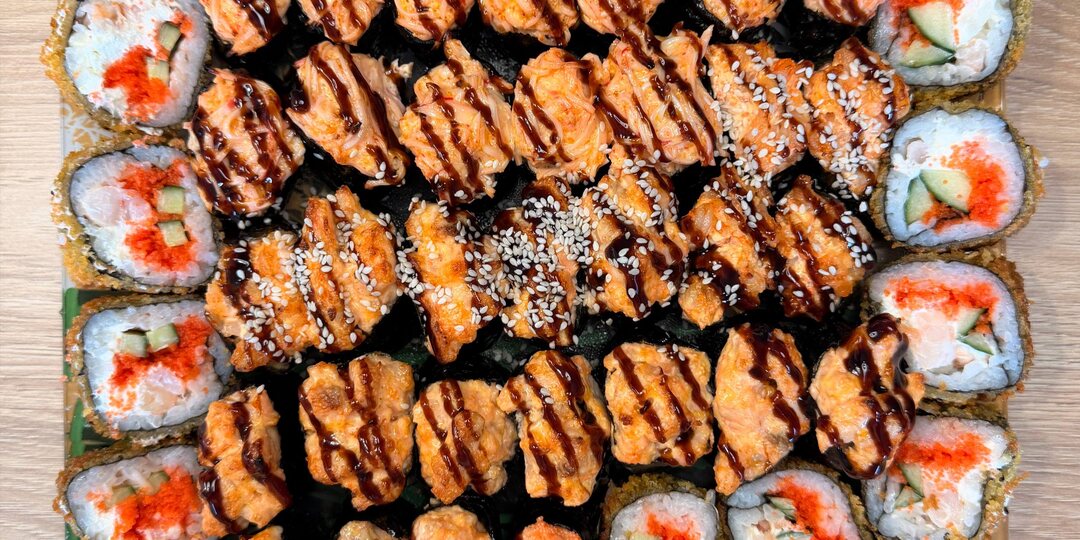 Вы, кстати, задумывались сами крутить роллы? Я вот в один момент задумался, и теперь меня не остановить