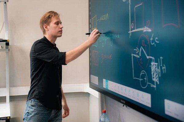    Молодые специалисты найдут на портале много интересного и актуального для своей работы. Источник: Методический центр Передовых инженерных школ (МЦ ПИШ) НИЯУ МИФИ