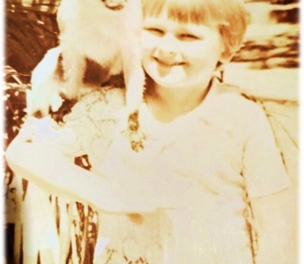 Никак не могу в голову "уложить" наш "дешевый" внутренний туризм на море))) Попробовал сравнить...