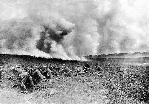 Первая газовая атака в истории: трагедия под Ипром, изменившая облик войны