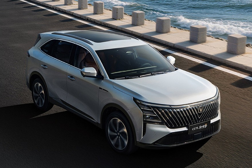   Changan CS75 Plus HEV