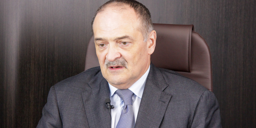 Об убогости советов рассказал глава Дагестана Меликов