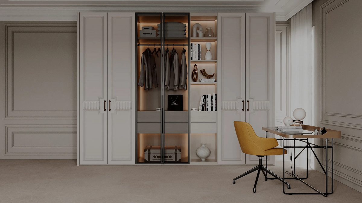 Белый шкаф "Майсур" с дизайнерскими ручками и комбинированными фасадами от фабрики МЕБИУС.