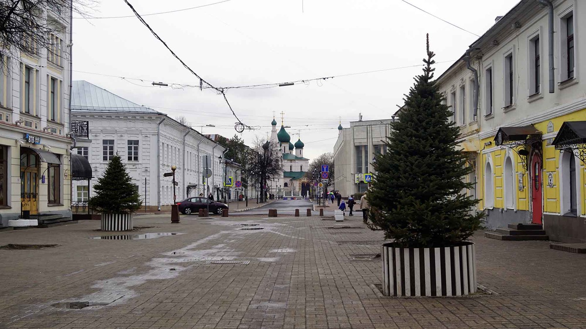 Так пешеходная часть улицы Кирова выглядит сегодня