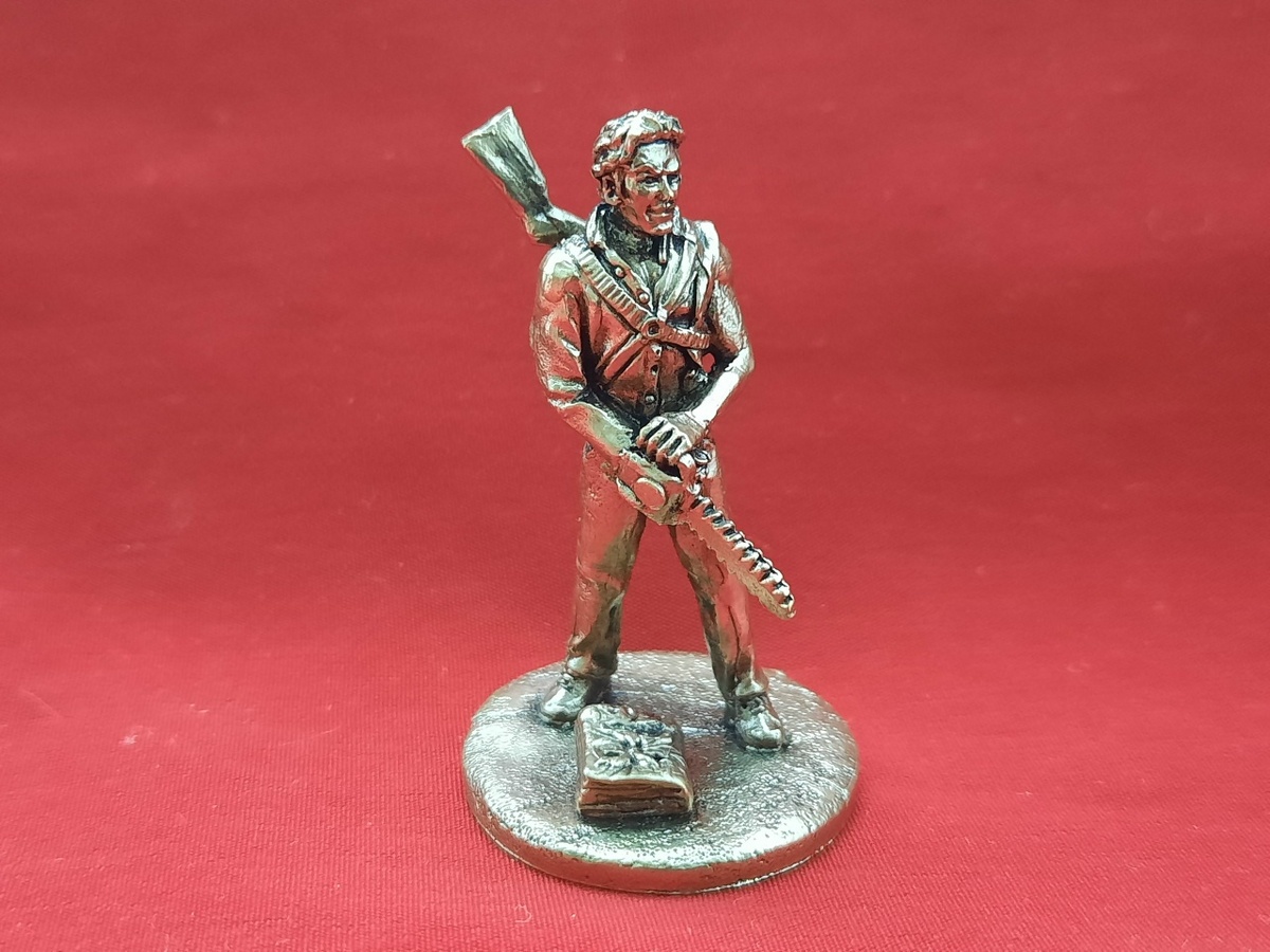 Эш Уилльямс - фильмы и сериал "Зловещие мертвецы". Фото автора