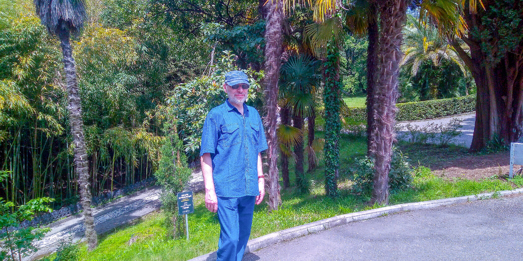 Подслушала разговор мужа с его мамой и пожаловалась её свекрови