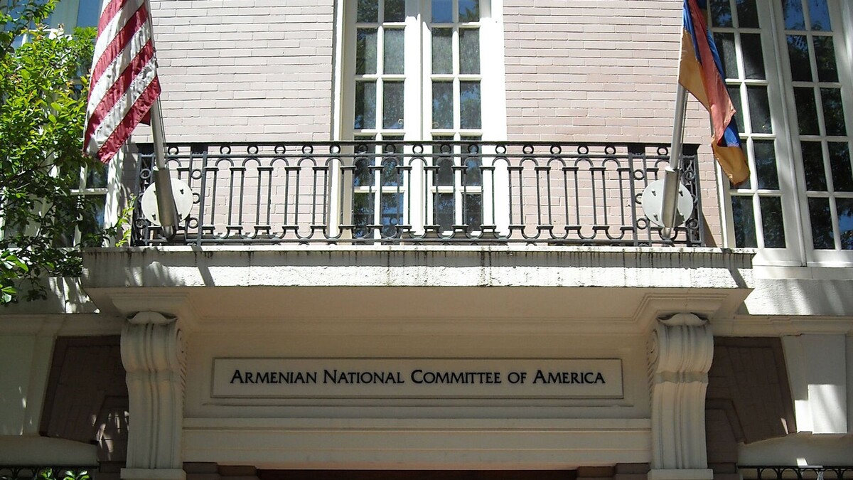 CC BY-SA 4.0 / AgnosticPreachersKid / Armenian National Committee of America headquarters in Washington, D.C. (cropped and resized)