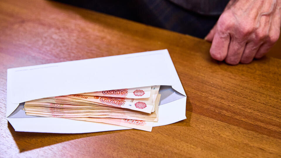     Редактора телеграм-канала "Сапа" задержали по делу о взятке ИЗВЕСТИЯ/Полина Фиолет