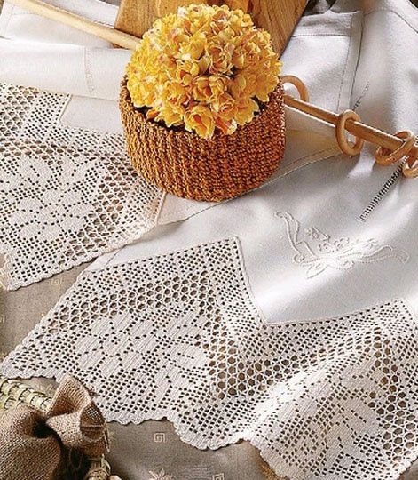 Вязаное кружево крючком (идеи и схемы)