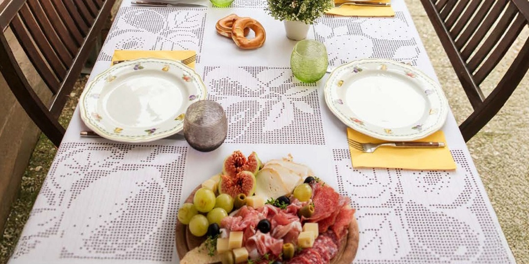 Вязаные изделия из мотивов крючком в разных техниках для интерьера дачи. Делюсь своими идеями, какие ещё изделия можно связать