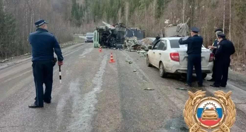В аварии в Башкирии погибли два человека