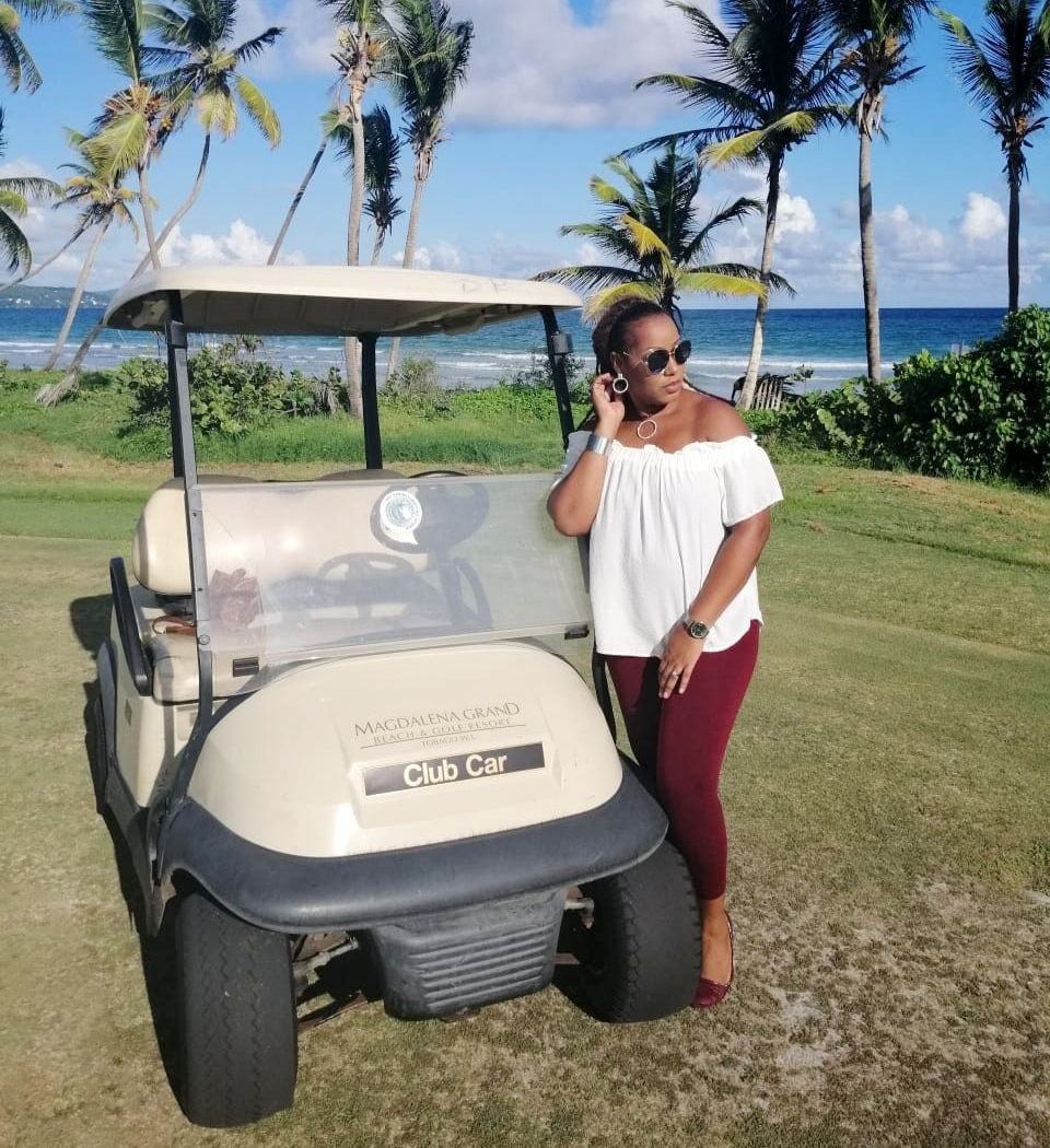 Тринидадская певица Натали Дуглас (Natalie Douglas aka Mua Nats), экс-участница трио Holy Triniti