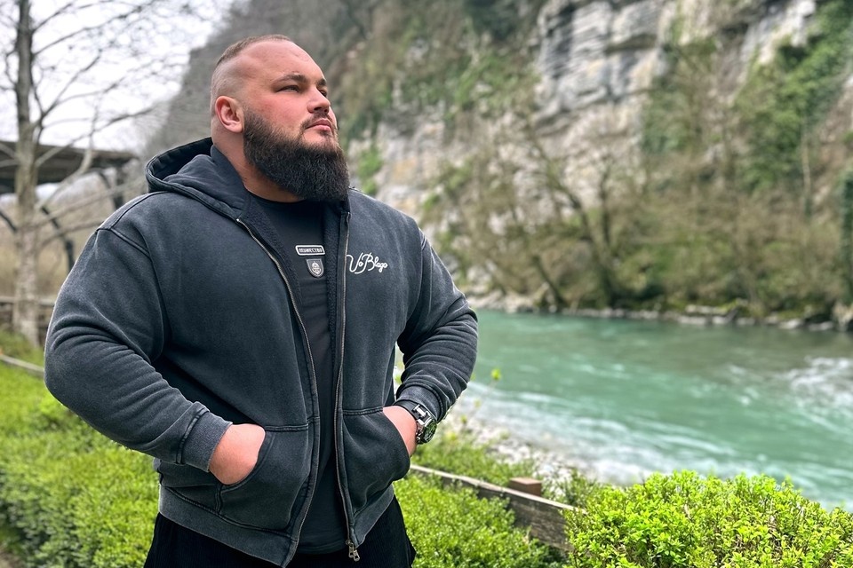    В Оренбурге его часто видели в фитнес-центрах. Постояльцы с улыбкой встречали атлета, когда тот заходил в зал. Фото: соцсети