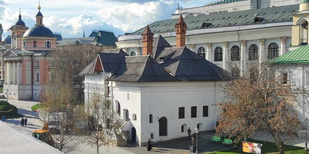 Просто жизнь. Мой дневник: первый опыт размножения фиалок, купили кондиционер для дачи, музейная неделя, банковские плюшки, нет остеопорозу