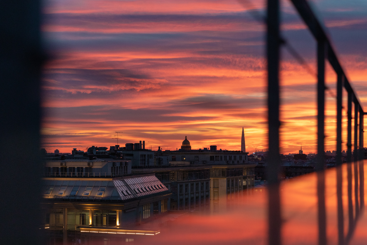 Вид с террасы YES Marata