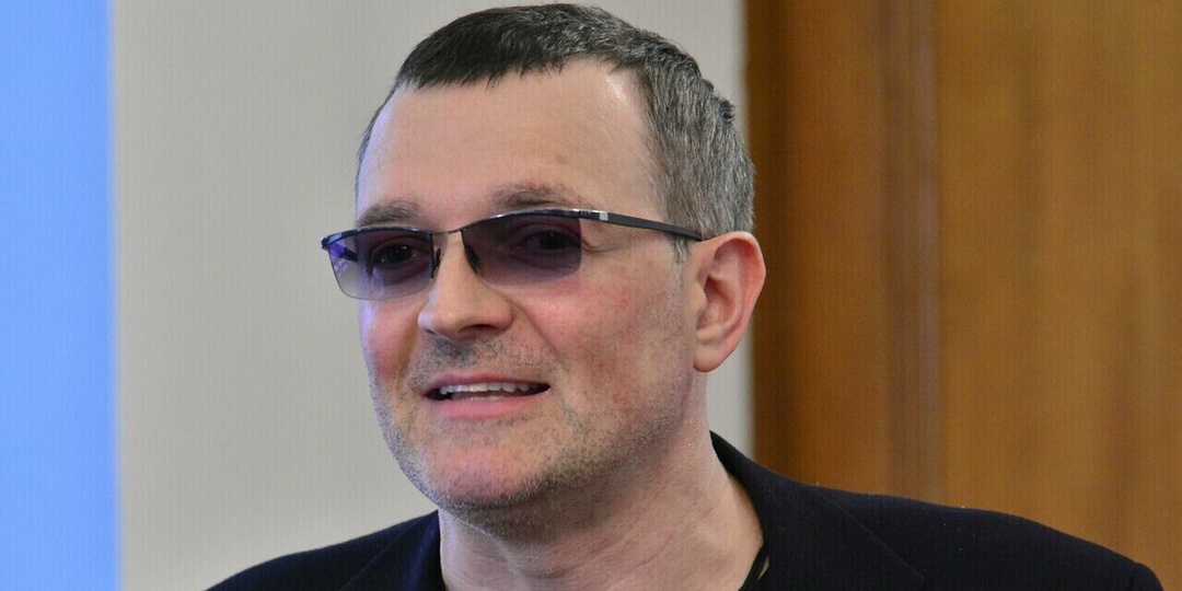 «Все вранье»: Дзюник грубо осадил Бероева после его выхода с юной женой