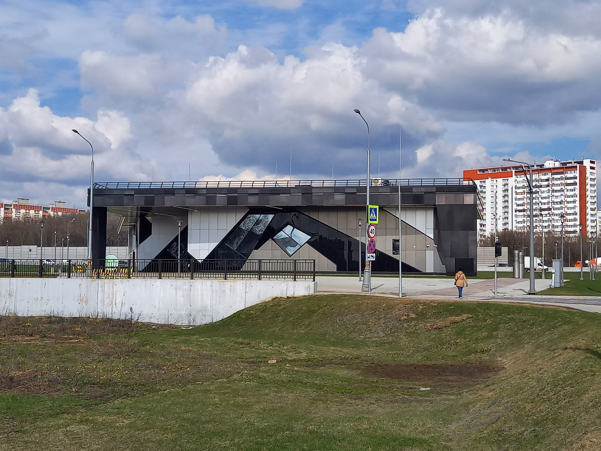 метро Тютчевская