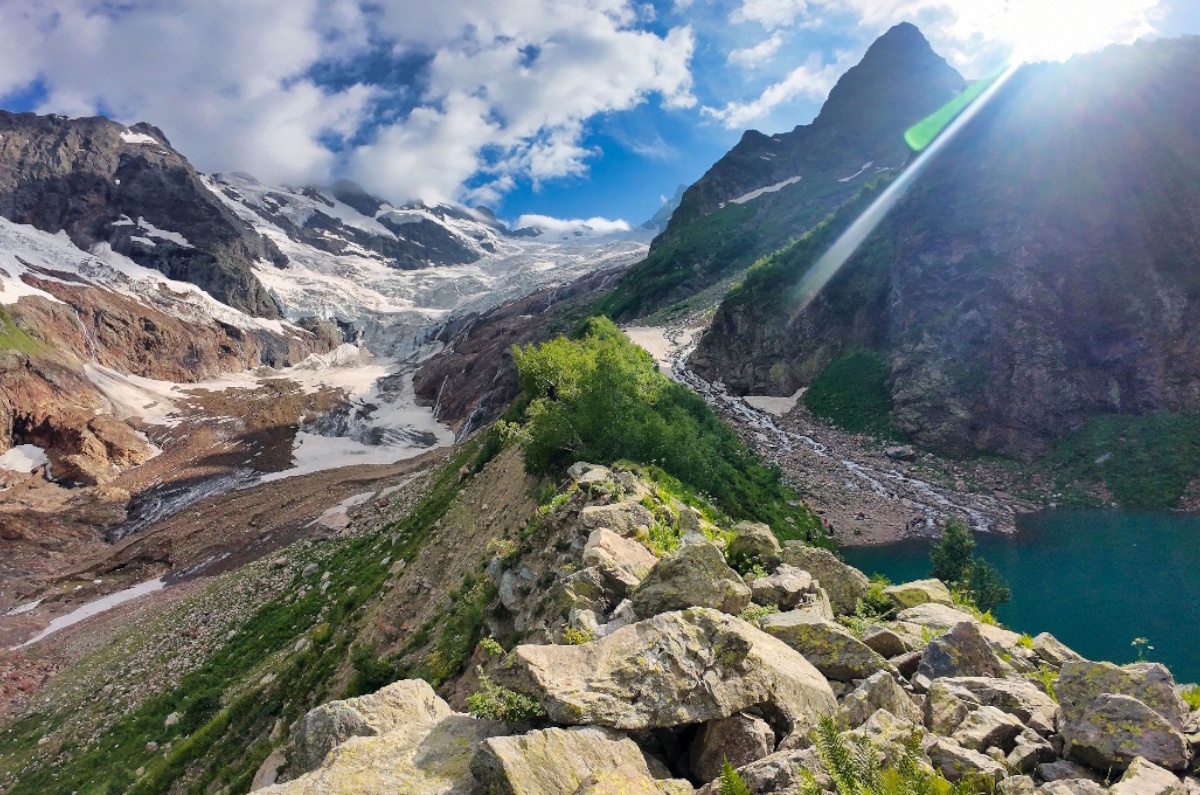 Площадь Тебердинского нацпарка — свыше 112 тысяч гектаров. Автор фото: Наталья Прокофьева.

