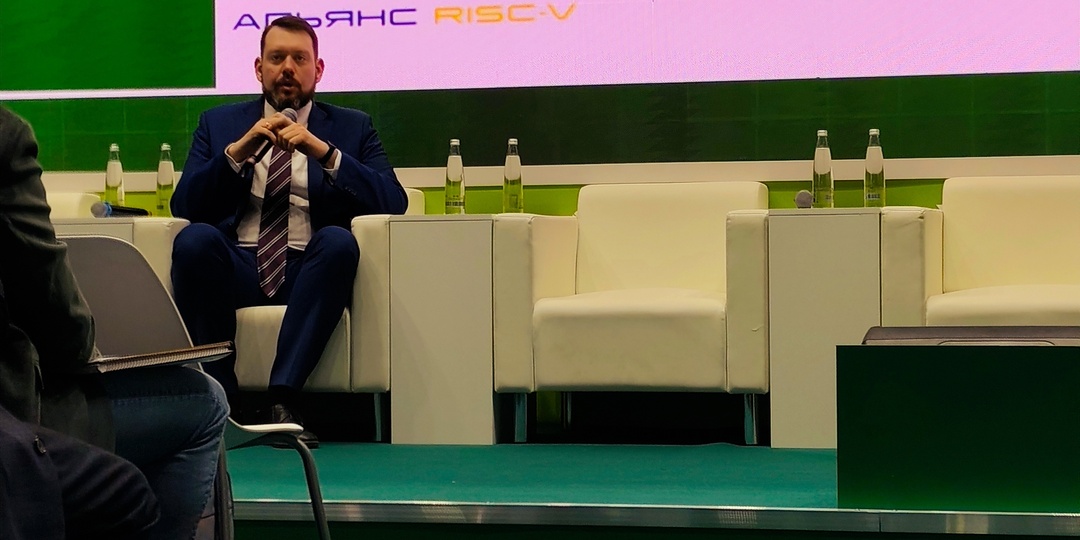 Картинки с выставки. ЭкспоЭлектроника 2026