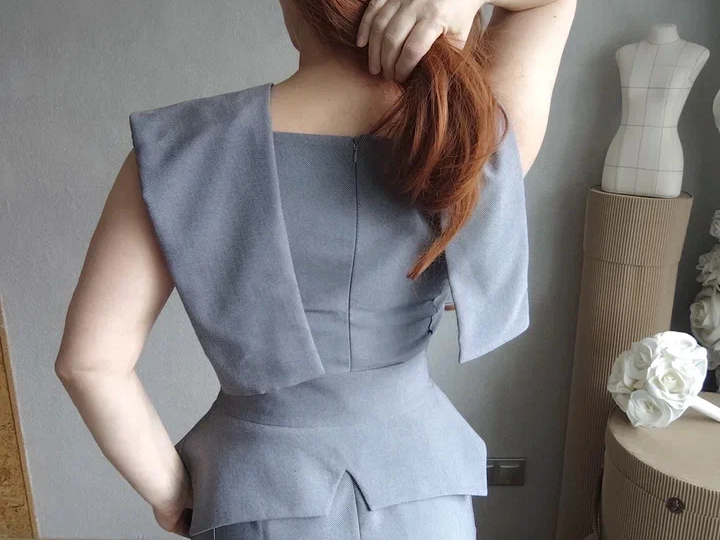 Просто сошью все остатки серых тканей, что может случиться?