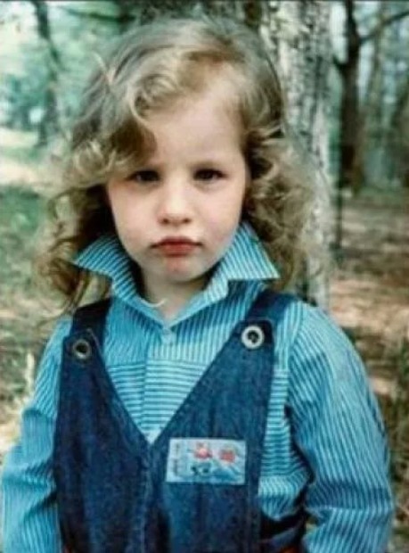 Кети Топурия родилась в Грузии.