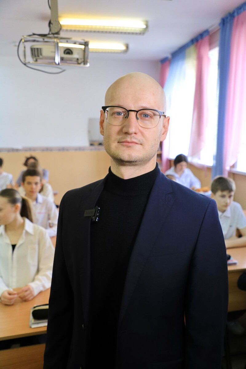     Иван Дмитриев, преподаватель истории и обществознания гимназии №1.Сергей Кулыгин, "БР"